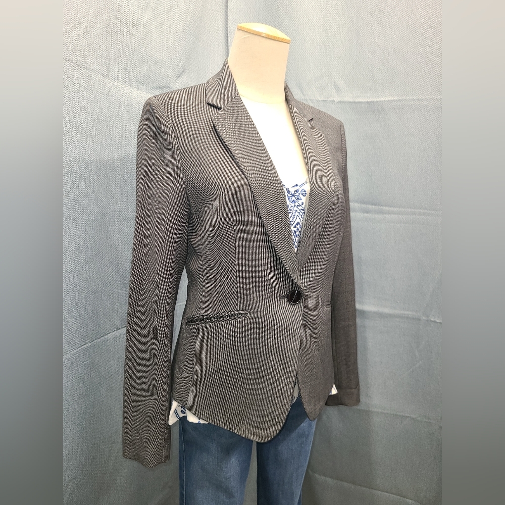 NWOT H&M blazer - Picture 3 of 6